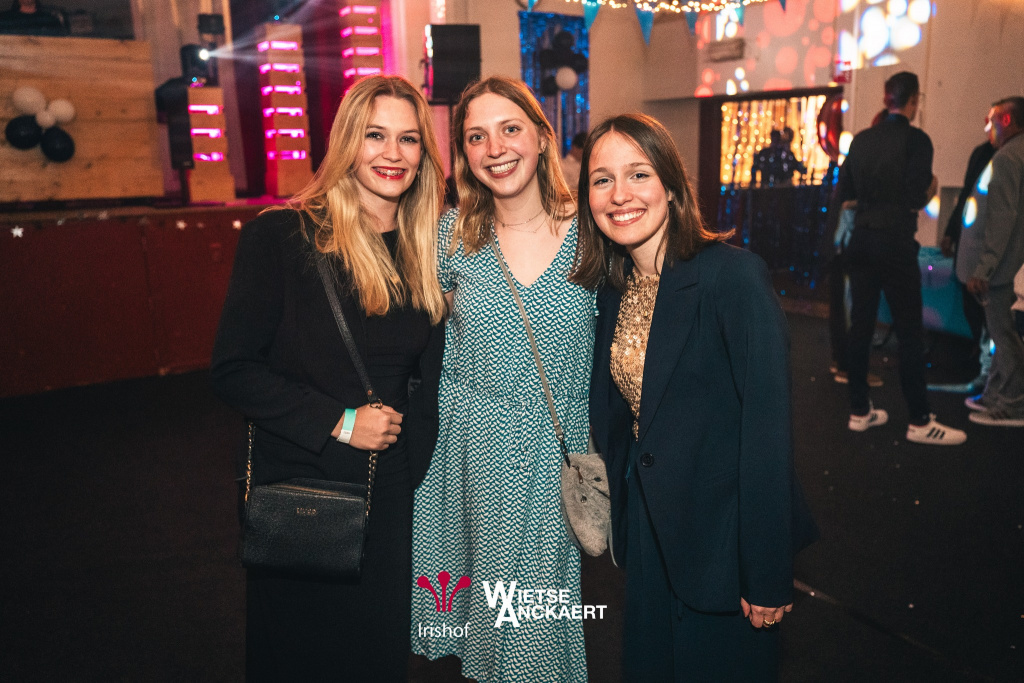 Willekeurige afbeelding uit het fotoalbum